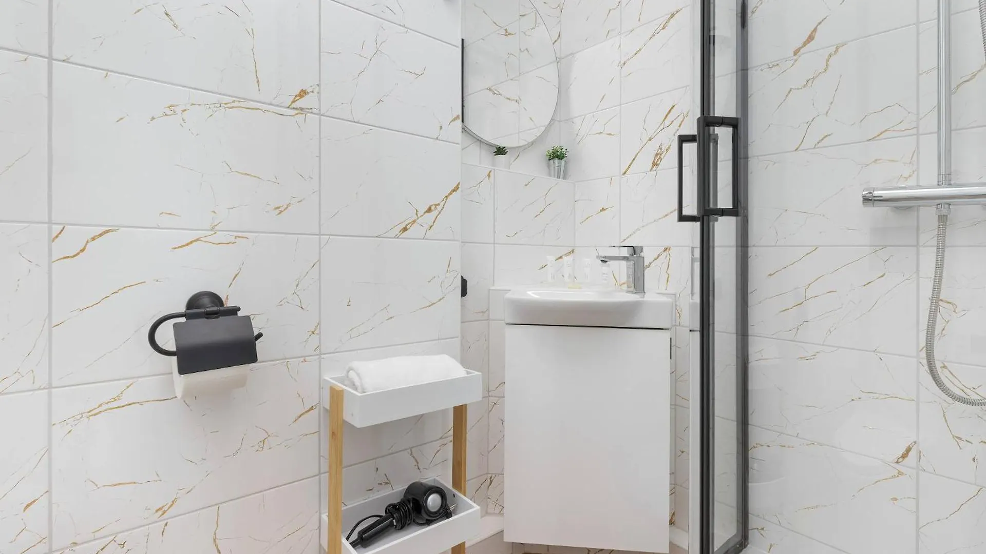 Apartment Sloneczny Apartament Z Pieknym Widokiem, Balkon & Parking By Noclegi Renters Sopot