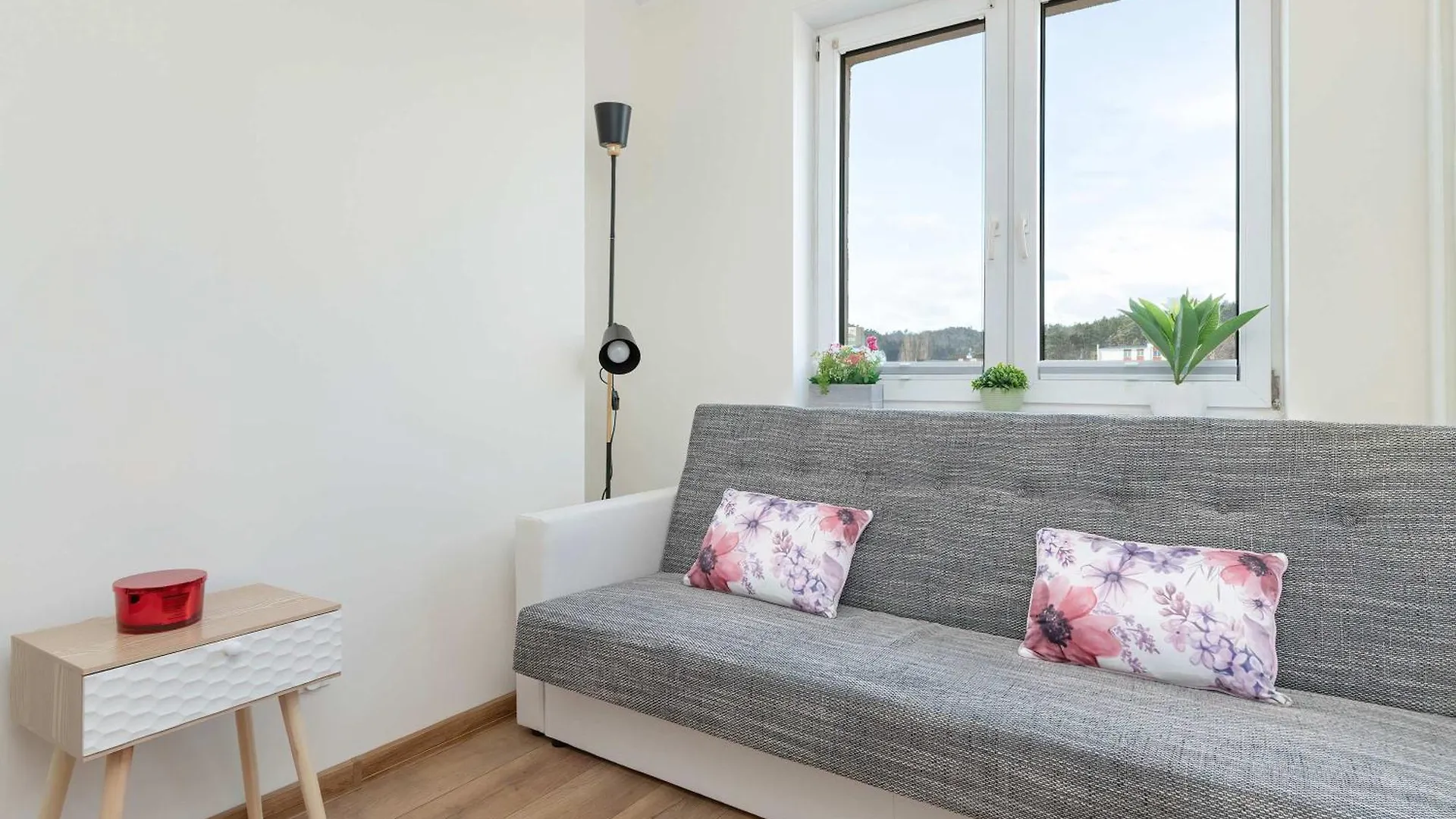 Sloneczny Apartament Z Pieknym Widokiem, Balkon & Parking By Noclegi Renters Sopot Apartment